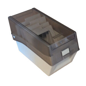 Vintage Tandy 3.5" Floppy Disk Holder Storage Clamshell Beige Smoke Gray *CRACK*